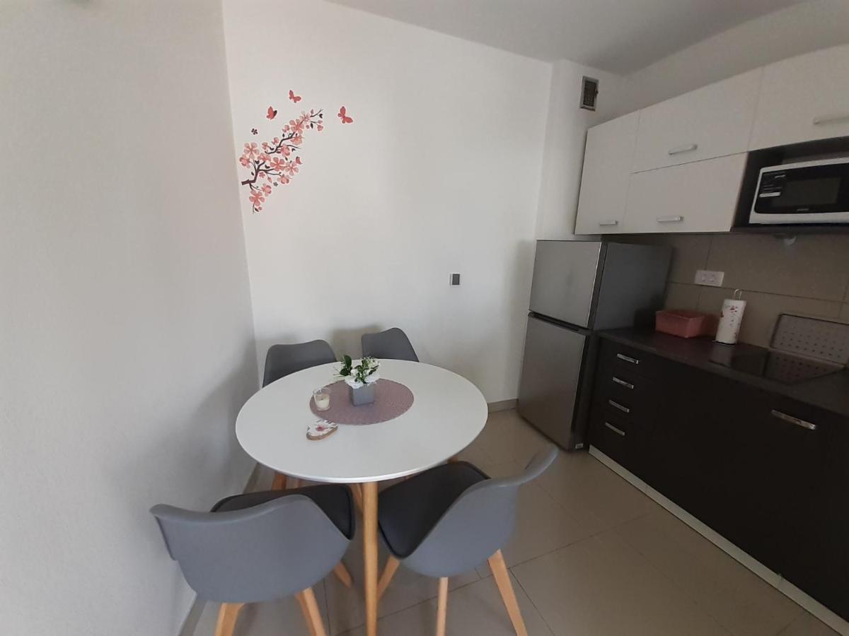 Apartment Vesel Malinska Εξωτερικό φωτογραφία