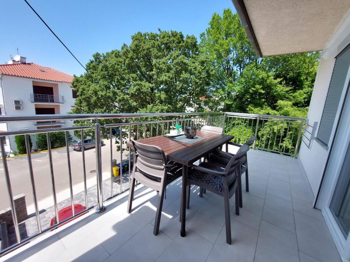 Apartment Vesel Malinska Εξωτερικό φωτογραφία